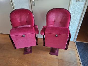 Theater Stoelen Theater aan de Parade in Den Bosch beschikbaar voor biedingen
