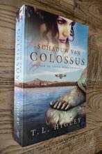 Schaduw van Colossus - T.L. Higley (christelijke roman), Ophalen of Verzenden, Zo goed als nieuw