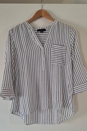 Blouse wit met zwarte streepjes maat 38 beschikbaar voor biedingen