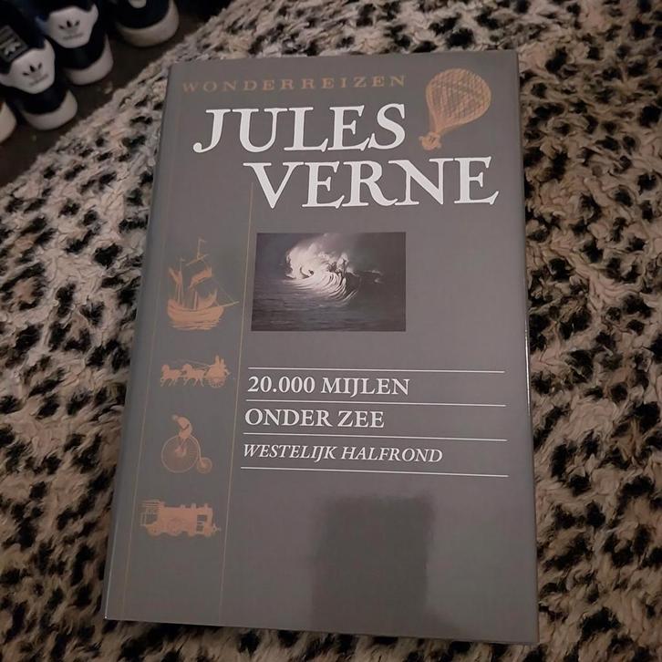 20.000 mijlen onder zee - Jules Verne, Boeken, Romans, Zo goed als nieuw, Nederland, Ophalen of Verzenden