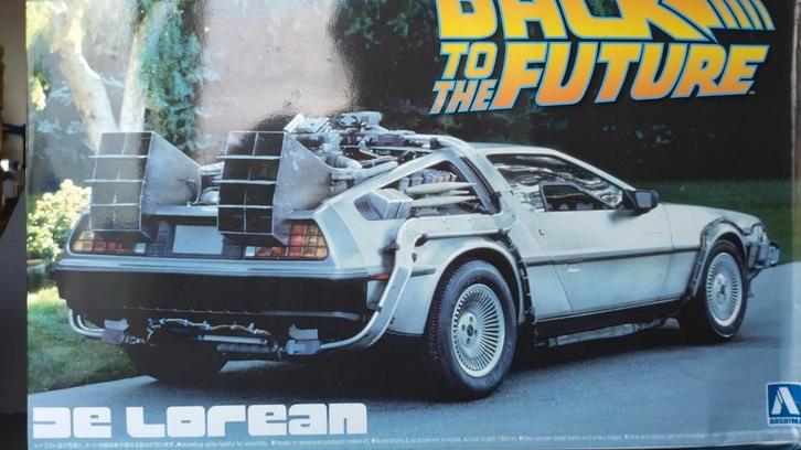 De Lorean DMC 12 Back To the Future 1:24 Aoshima Pol, Hobby en Vrije tijd, Modelbouw | Auto's en Voertuigen, Nieuw, Auto, Groter dan 1:32