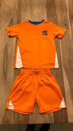 Oranje voetbalpak maat 122-128 ~ kleding Koningsdag, Ophalen of Verzenden