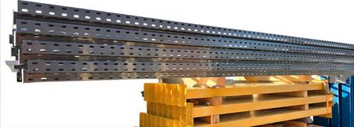 Set bijna 20 meter gebruikte rekken stellingen palletopslag., Doe-het-zelf en Verbouw, Overige Doe-het-zelf en Verbouw, Gebruikt
