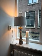 Houten lampenvoet + kap, Huis en Inrichting, Ophalen, Zo goed als nieuw, 50 tot 75 cm