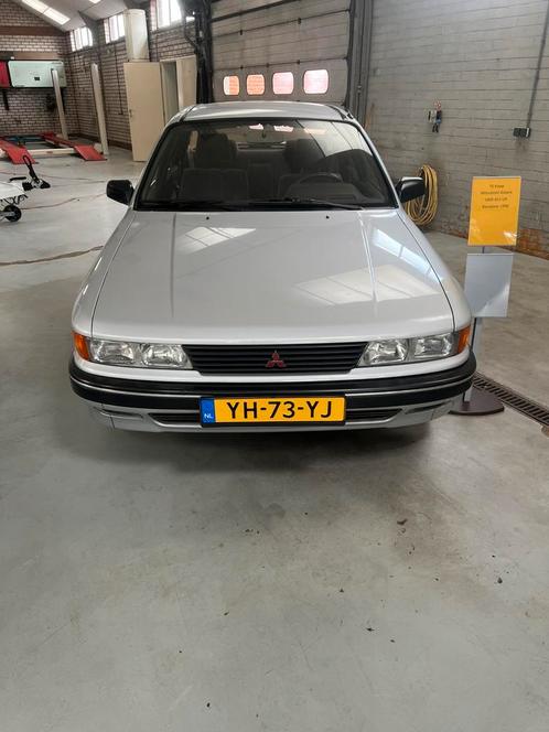Mitsubishi Galant 1.8 GLS U9 1990 Grijs, Auto's, Mitsubishi, Particulier, Galant, Benzine, Sedan, Handgeschakeld, Origineel Nederlands