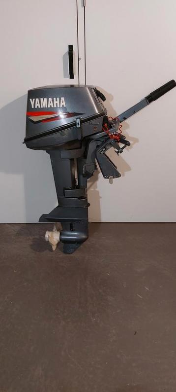  8 pk yamaha (met werk) / (boot is verkocht) beschikbaar voor biedingen