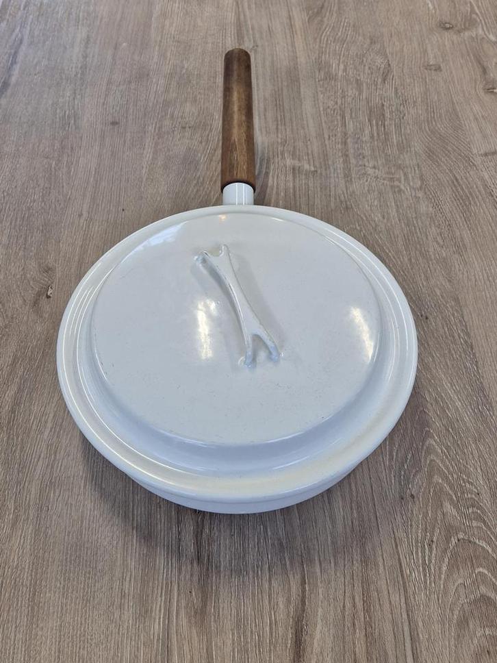 Vintage ‘60 emaille Finel Arabia / Kaj Franck braadpan, Huis en Inrichting, Keuken | Potten en Pannen, Gebruikt, Koekenpan of Braadpan