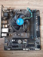 Gigabyte moederbord incl processor, Ophalen, LGA 1151, DDR4, Zo goed als nieuw