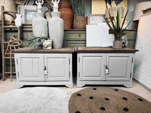 2 grote nachtkastjes ladekast commode dressoir buffetkast, Huis en Inrichting, Kasten | Ladekasten, Ophalen