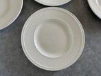 Wedgwood Edme ontbijtbord 23 cm, Huis en Inrichting, Keuken | Servies, Gebruikt, Ophalen of Verzenden, Bord(en), Wedgwood