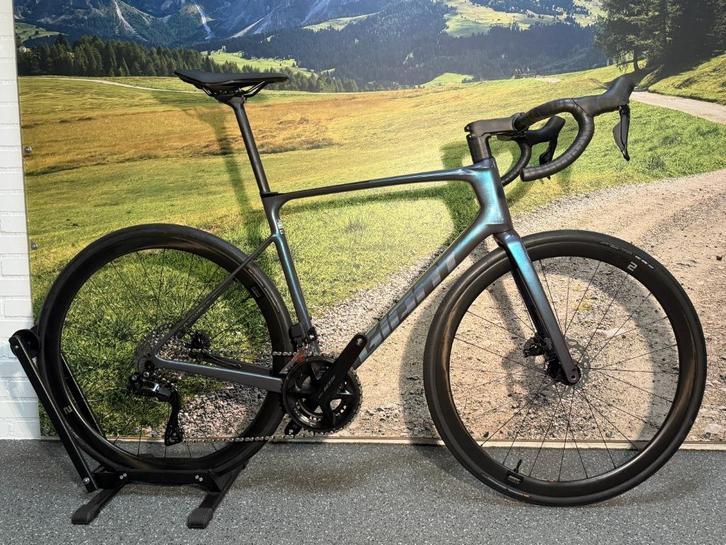 * Giant Defy Advanced 0 L 2025 105 DI2 SLR2 €4099,-/€3299,-, Fietsen en Brommers, Fietsen | Racefietsen, Nieuw, Heren, Giant, Meer dan 20 versnellingen