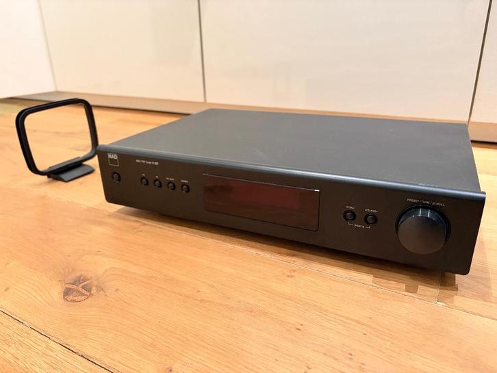 NAD C427 FM/AM Tuner – Zwart – In goede staat, Audio, Tv en Foto, Tuners, Gebruikt, Ophalen