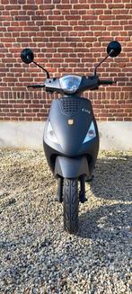 La Souris City S bromscooter ( geel kent.), Fietsen en Brommers, Scooters | Overige merken, Ophalen, Maximaal 45 km/u, Zo goed als nieuw