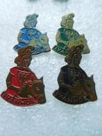 4 x speldje   Ivanhoe ( groen, rood, zwart en blauw), Verzamelen, Speldjes, Pins en Buttons, Ophalen of Verzenden, Zo goed als nieuw