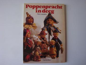 Boek Poppenpracht in deeg (of klei) Pien Lemstra beschikbaar voor biedingen