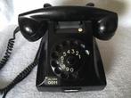 Ouderwetse bakelieten Ptt telefoon jaren 50 €10, Ophalen of Verzenden, Gebruikt, Met draaischijf