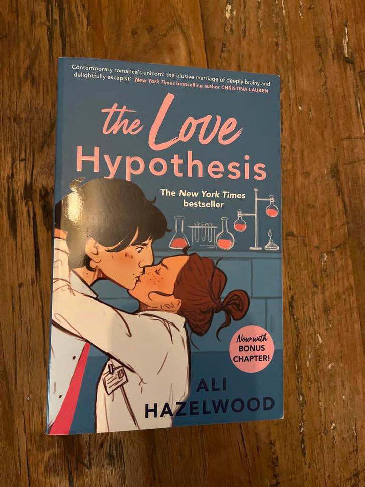 The Love Hypothesis - Ali Hazelwood, Boeken, Romans, Zo goed als nieuw, Nederland, Ophalen of Verzenden