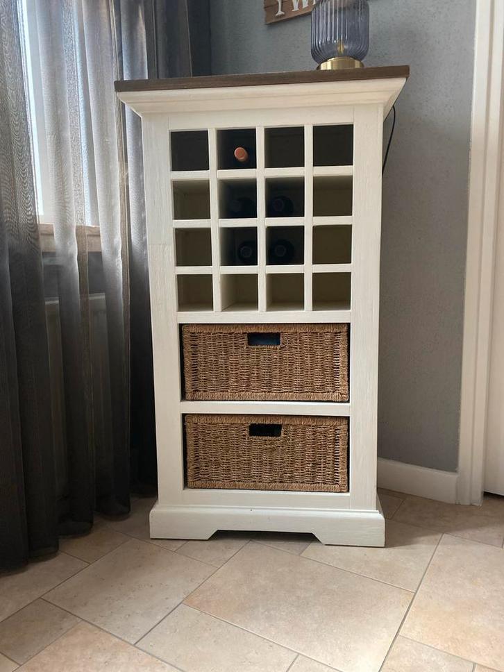 Mooie wijnkast - Doe een bod!, Huis en Inrichting, Kasten | Buffetkasten, Gebruikt, 100 tot 150 cm, Minder dan 50 cm, 25 tot 50 cm