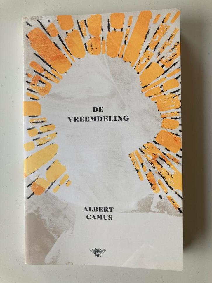 Albert Camus - De vreemdeling, Boeken, Literatuur, Zo goed als nieuw, Ophalen of Verzenden