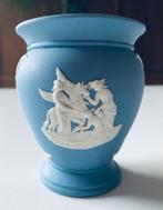 Wedgewood Jasperware vaasje, Huis en Inrichting, Woonaccessoires | Vazen, Overige kleuren, Aardewerk of Porselein, Ophalen of Verzenden