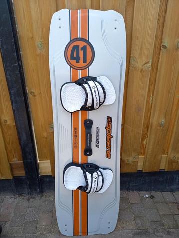 Spleene Kiteboard beschikbaar voor biedingen