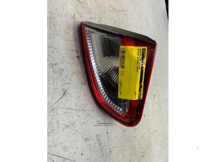 Achterlicht rechts van een Nissan Qashqai, Auto-onderdelen, Verlichting, Nissan, Gebruikt, 3 maanden garantie, Ophalen of Verzenden
