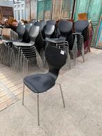 Stapelbare design stoelen - 35 euro per stuk, Gebruikt, Zwart, Ophalen of Verzenden, Vijf, Zes of meer stoelen