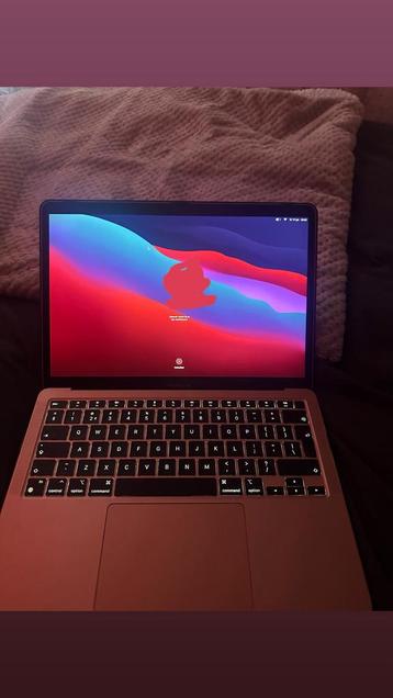 Apple MacBook Air (M1, 2020) beschikbaar voor biedingen