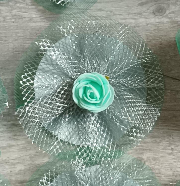 feestversiering, Hobby en Vrije tijd, Feestartikelen, Zo goed als nieuw, Versiering, Geboorte of Huwelijk, Ophalen