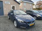 Volvo V40 1.6 D2 Momentum Luxe Uit.V., Auto's, Voorwielaandrijving, Euro 5, Gebruikt, 4 cilinders