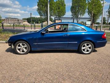 Mercedes benz clk 200 coupe in onderdelen te koop beschikbaar voor biedingen