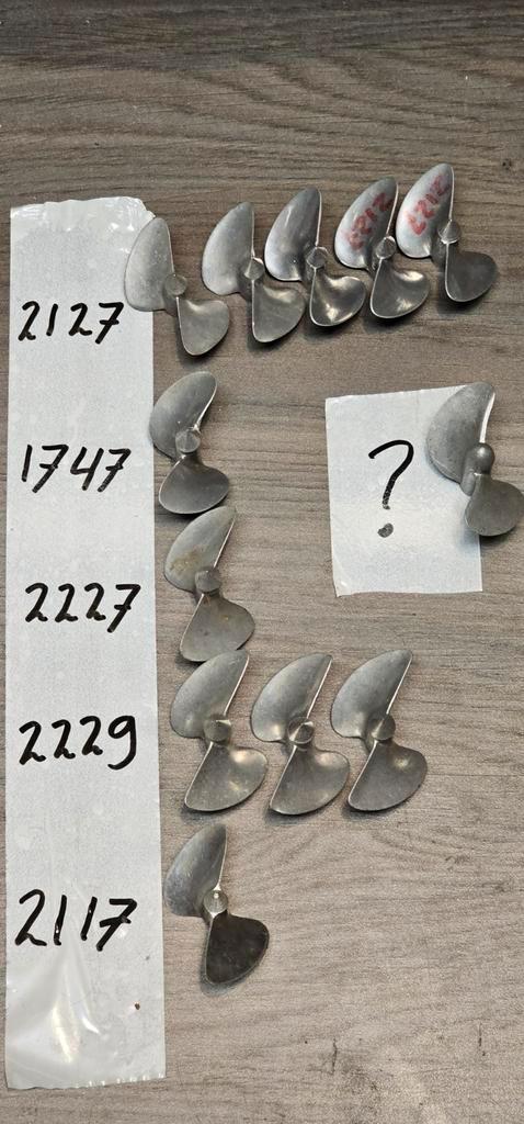 Meerdere powerboot propellers, Hobby en Vrije tijd, Modelbouw | Boten en Schepen, Gebruikt, Overige merken, Ophalen of Verzenden