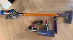 Dyson V8 Absolute incl nieuwe home cleaning kit, Witgoed en Apparatuur, Stofzuigers, Ophalen, Zo goed als nieuw, Minder dan 1200 watt