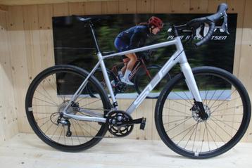 Superior X-ROAD GF Shimano Tiagra Weg/Gravel NIEUW!!!! 