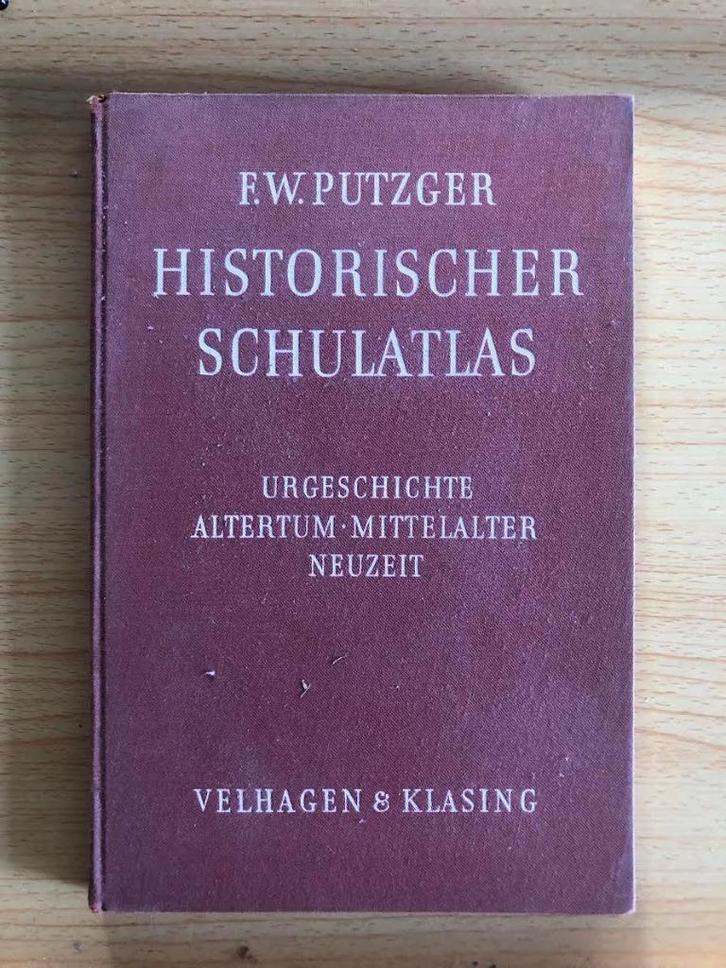 Historische schoolatlas, Boeken, Overige Boeken, Gelezen, Ophalen of Verzenden