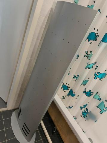Reclame informatie folders zuil beschikbaar voor biedingen