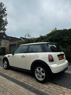 Mini 1.4 16V ONE 2009 Wit, Auto's, Mini, Voorwielaandrijving, Stof, 74 pk, Zwart