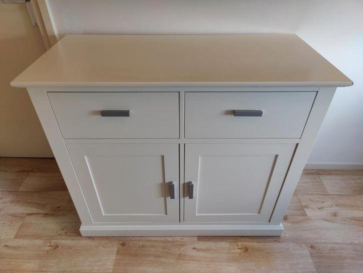 Commode van Alta meubelen van massief Europees hout, Kinderen en Baby's, Kinderkamer | Commodes en Kasten, Gebruikt, Commode, 90 tot 105 cm