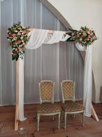 Prachtige houten trouwboog / backdrop te huur, Ophalen, Zo goed als nieuw