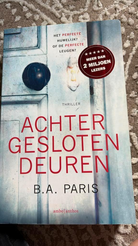 B.A. Paris - Achter gesloten deuren, Boeken, Thrillers, Zo goed als nieuw, Nederland, Ophalen of Verzenden