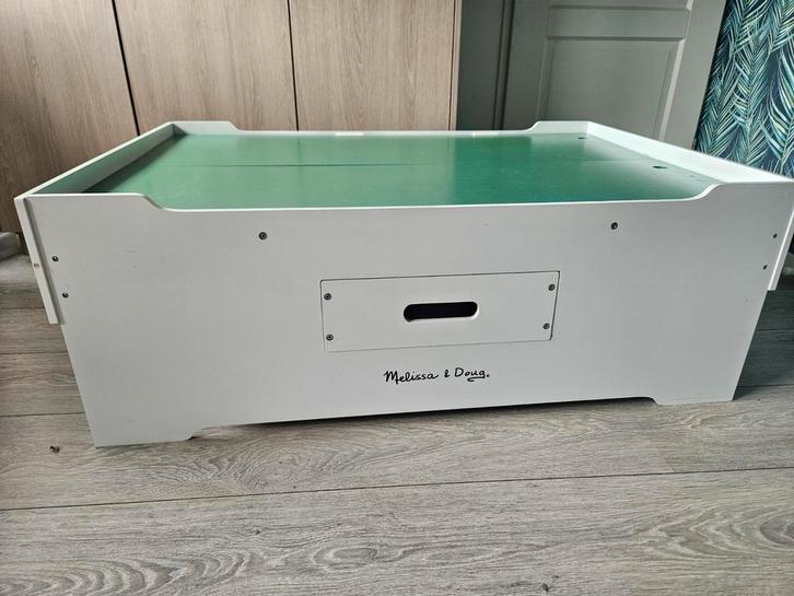 Speeltafel merk melissa & doug, Kinderen en Baby's, Speelgoed | Speeltafels, Gebruikt, Ophalen