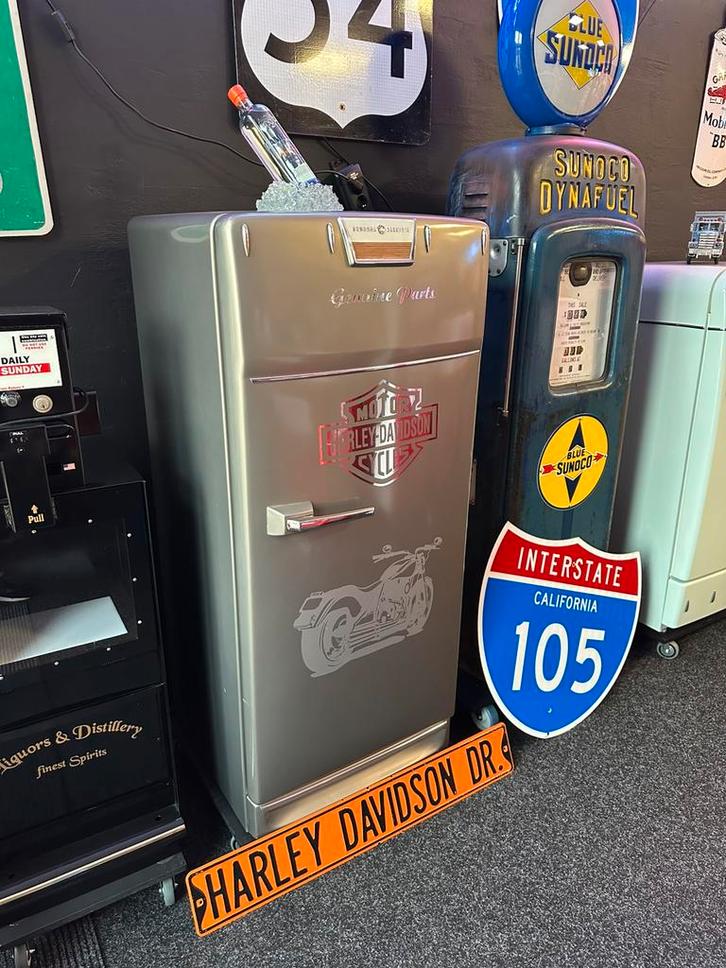 Prachtige jaren 50 koelkast Harley Davidson design, Verzamelen, Automaten | Overige, Gebruikt, Ophalen
