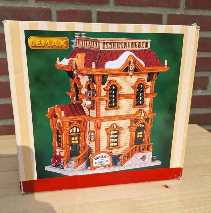 Lemax "Whatley's Elementary" #45038, Diversen, Kerst, Ophalen of Verzenden