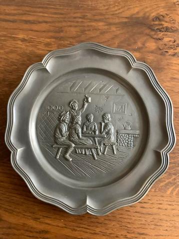 Tinnen wandbord Karel Roelen De Bilt/Zeist beschikbaar voor biedingen