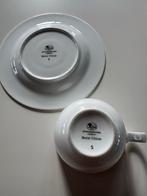 Hutschenreuther Bone China Kop en Schotel, Huis en Inrichting, Keuken | Servies, Ophalen of Verzenden, Zo goed als nieuw, Effen