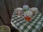 chocolademelk o.a vogel bekers alleen in 1 koop, Ophalen