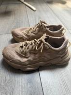 Adidas ozweego maat 37, Adidas, Beige, Ophalen of Verzenden, Sneakers of Gympen