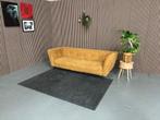 GRATIS LEVERING Driezits Bank Okergeel 235x90 GEREINIGD, Huis en Inrichting, Banken | Bankstellen, 75 tot 100 cm, Ophalen of Verzenden
