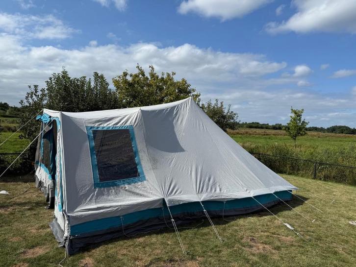 Mooie 4 persoons Pyramide tent, Caravans en Kamperen, Tenten, tot en met 5, Gebruikt, Ophalen