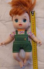 Baby Alive Pop met groene tuinbroek, Ophalen of Verzenden, Zo goed als nieuw, Babypop